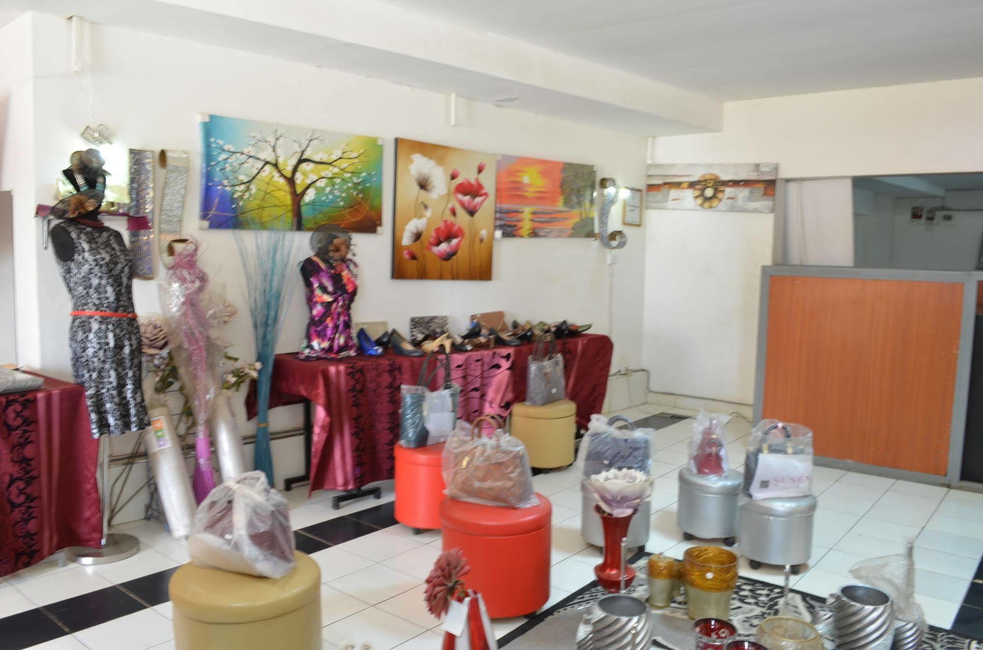 Royal City Dubai Complex קיסומו מראה חיצוני תמונה